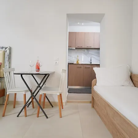Klaudia's House Apartment *